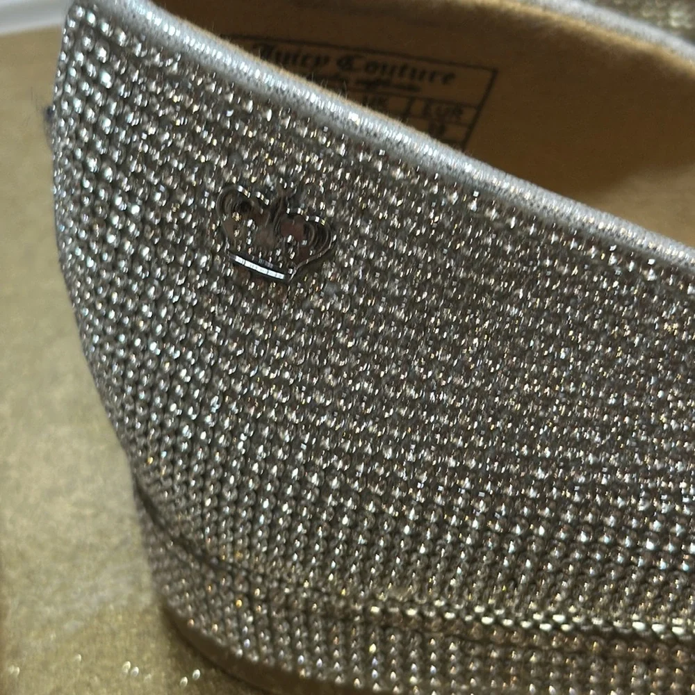 Juicy Couture side couture outsole